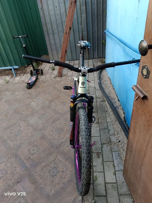 Продам ерек л100