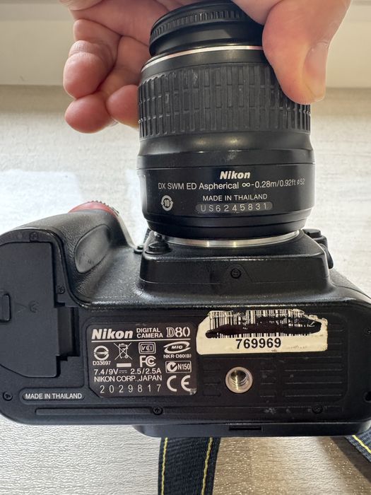 Фотоаппарат Nikon D80