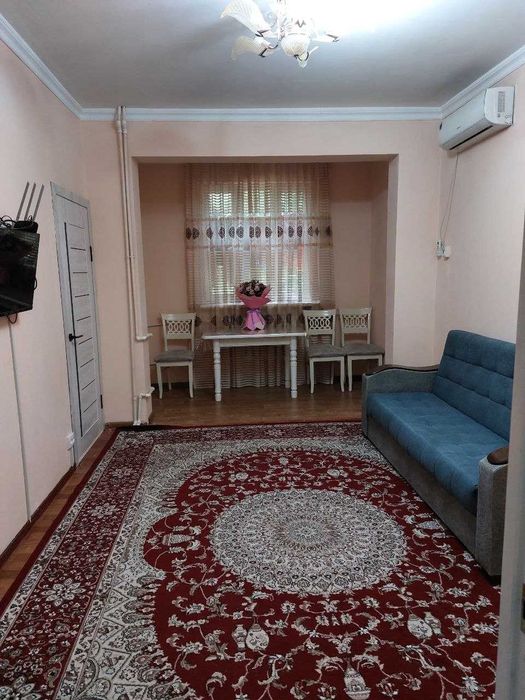 Чилонзор 3 Мирзо Улугбек метроси ёнида РИЕЛТОР.