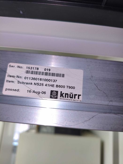 Серверный шкаф KNURR 41U 600x900x2100мм Б/У