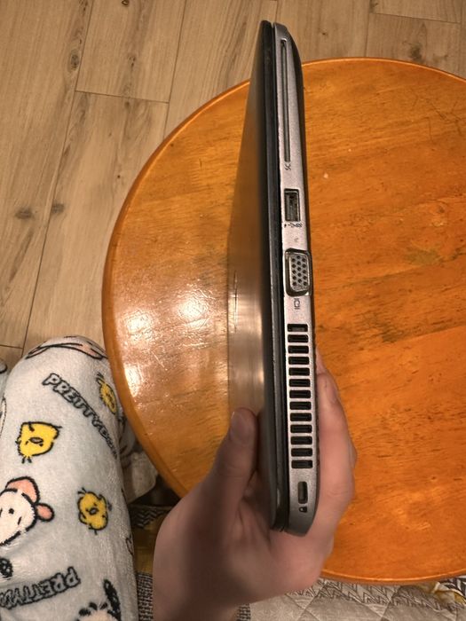 Ноутбук HP на запчасти