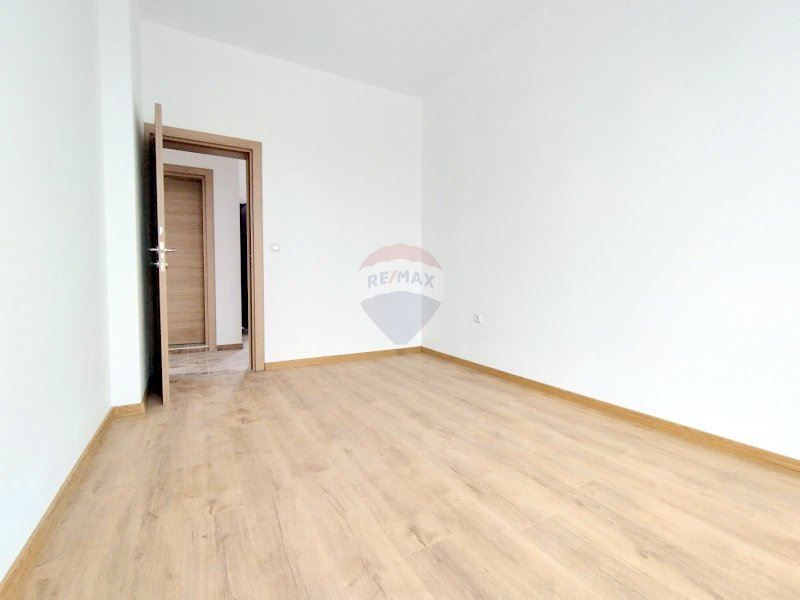 Селска къща за продажба в село Баново, обл. Варна, ТЕ