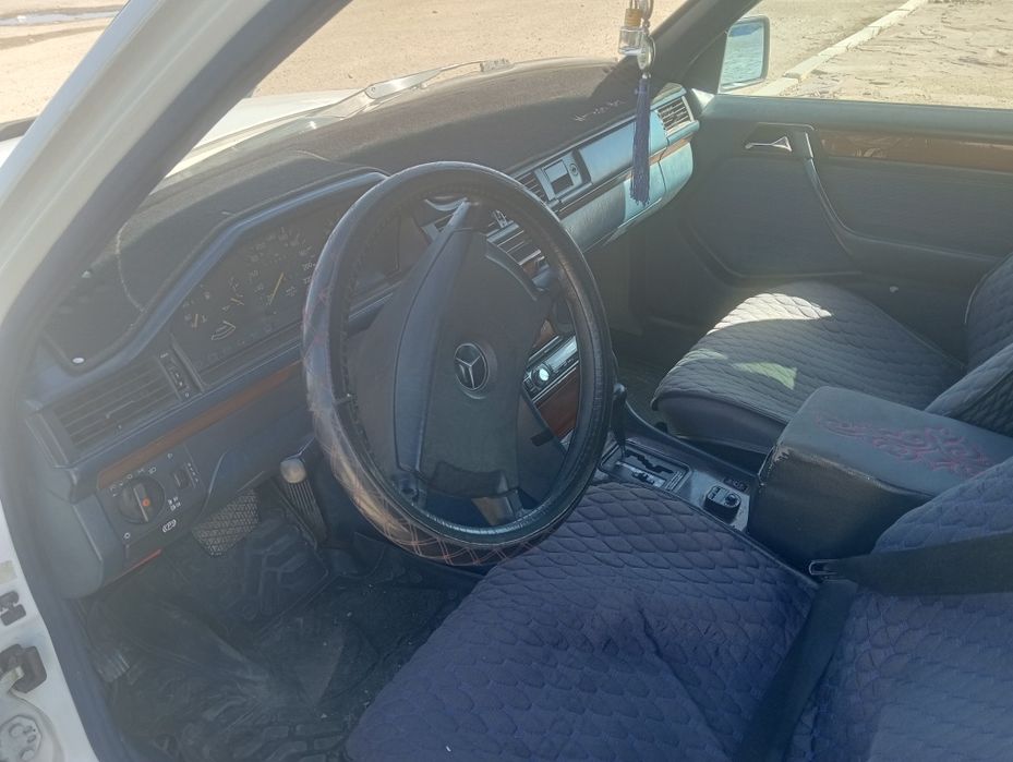 Мерс 124 автомат