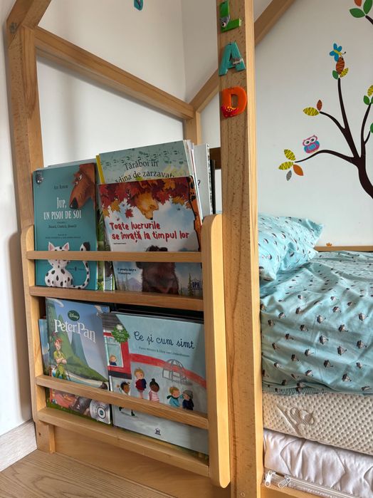 Pat din lemn stil casuta montessori