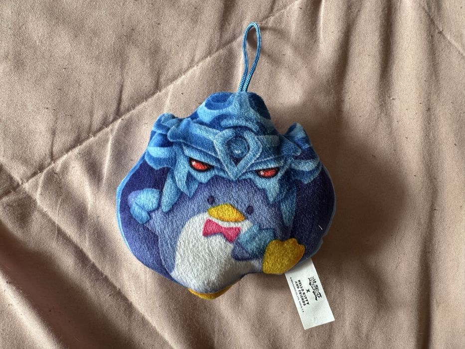 Hello Kitty x Yu-Gi-Oh McDonald’s плюшки – лимитирана колекция!