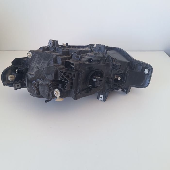 Десен фар BMW F30 F31 LCI ADAPTIVE LED FEIS 7471312