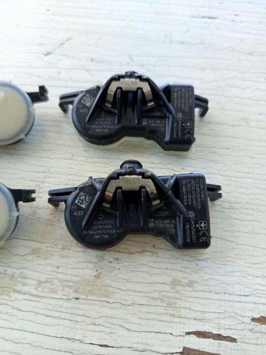 Датчици за налягане в гумите Nissan/Renault