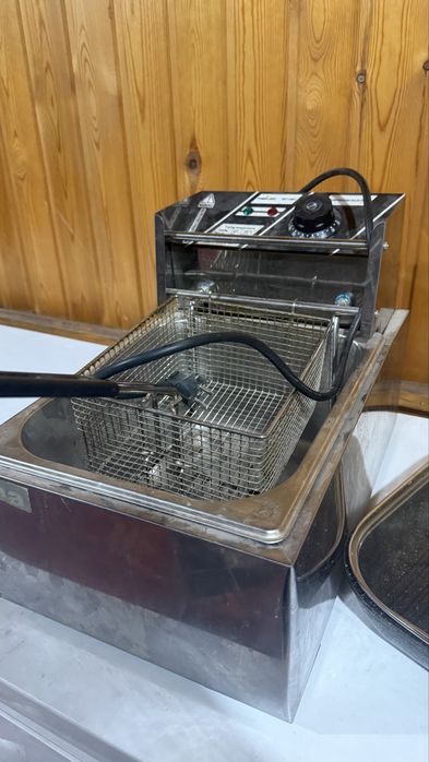 Фритюрница срочно продам