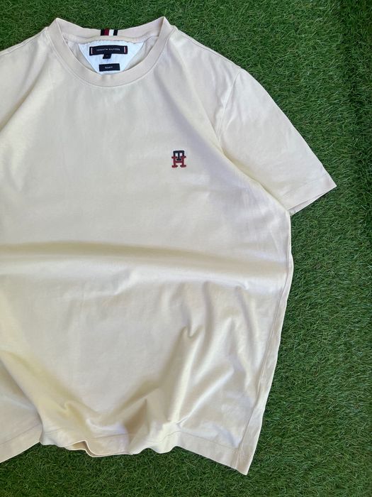 Мъжка блузка с къс ръкав : Tommy Hilfiger Monogram Embroidery Men's T-shirt XL