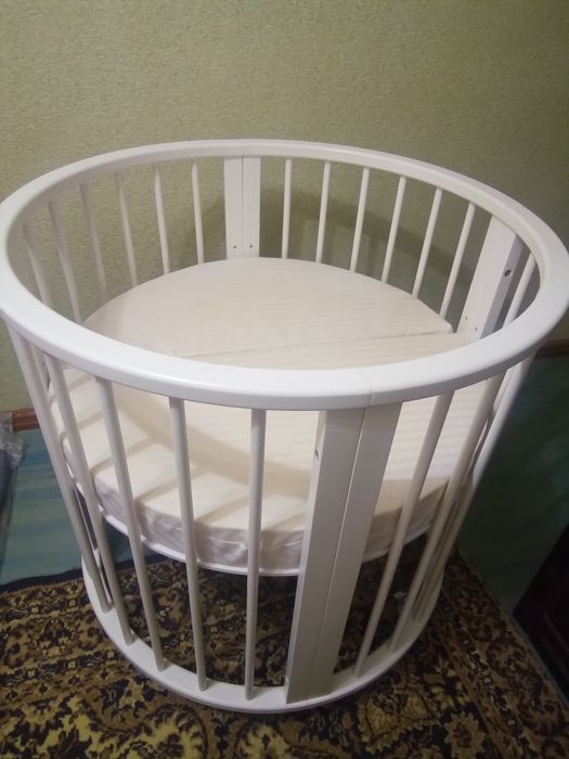 Детская кроватка  трансформер. Новая