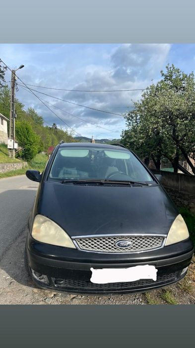 Vând Ford Galaxy