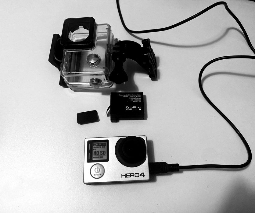 GoPro HERO 4 Silver calitate 4K, 2 baterii