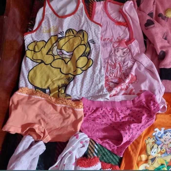 Diverse hăinuțe mărimea 134 fete