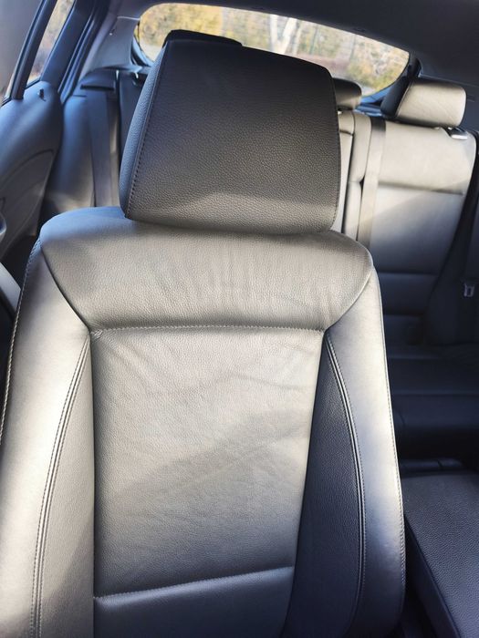 BMW - diesel- 2008 - interior piele - navi - scaune incalzite