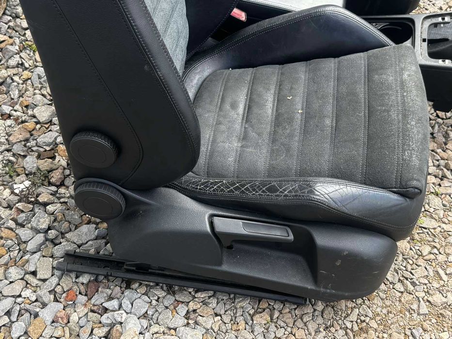 Пулокожен салон с кори за VW PASSAT 6 B6 2.0TDI 140HP 2006г