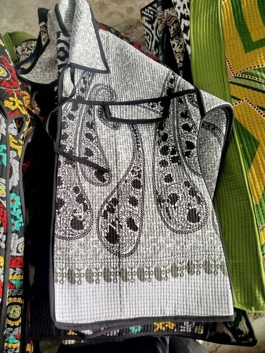 Аеллар учун либослар