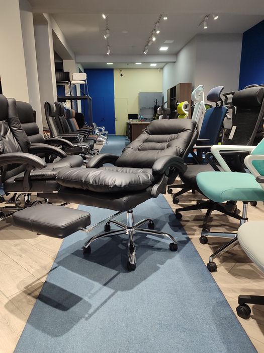 Офисное кресло для руководителя модель A 507