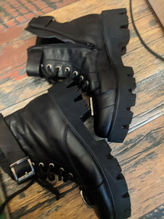 Ghete cu catarame (38)