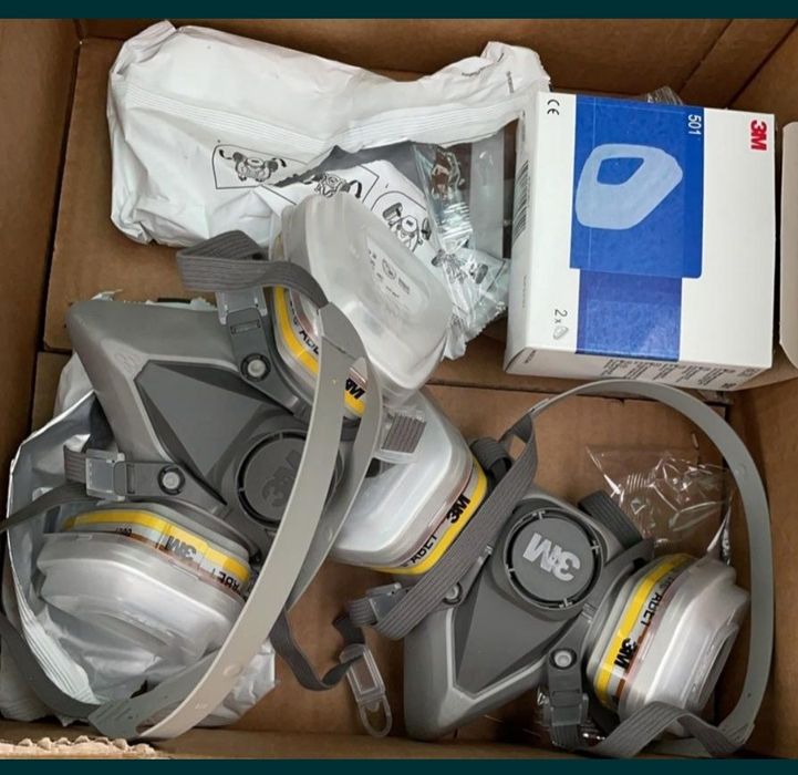 Măști 3M + filtre , speciale de praf