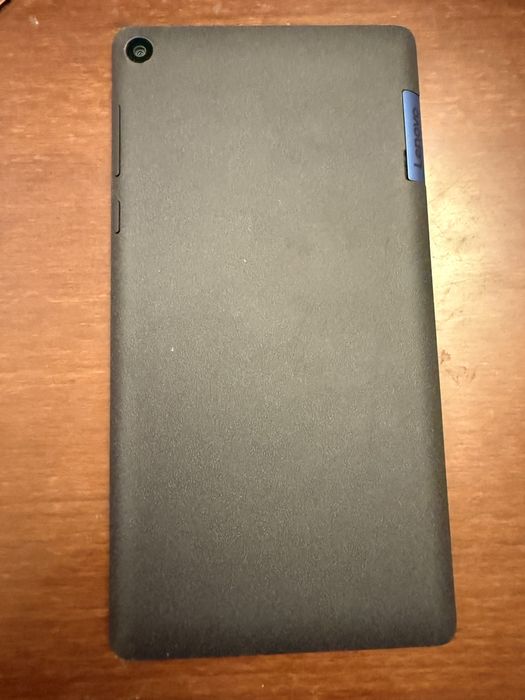 Таблет Lenovo TAB3 7