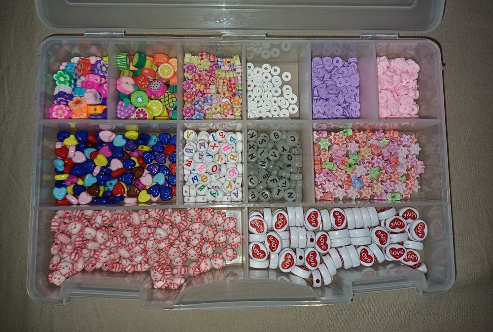 Ръчно изработени гривни