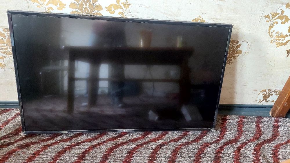 Продаётся телевизор LG