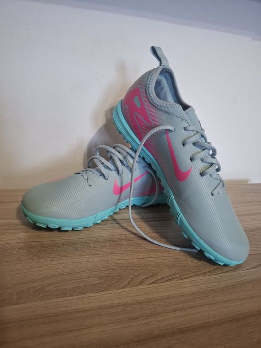Adidași fotbal  NIKE