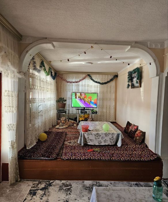 11,79соток,6комн,2этажа,2сан.узла,канализация,летняя кухня,Азадбаш