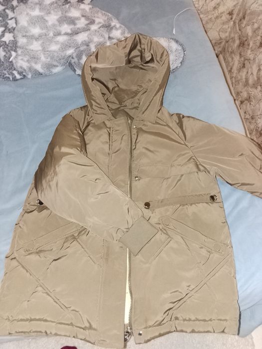 Продам пуховик женский