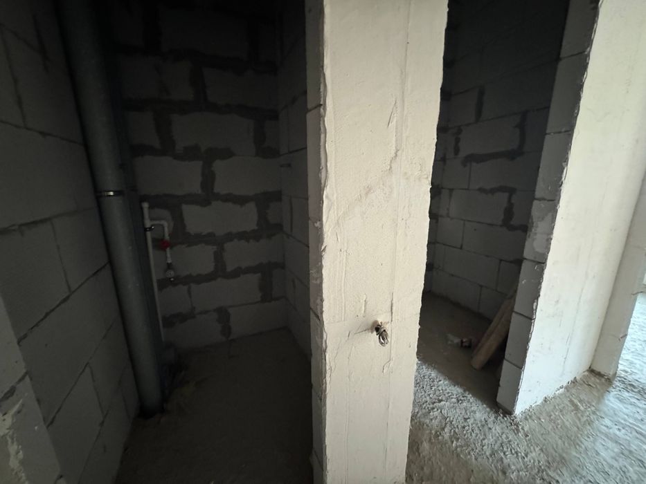 7-mkr 1 xonali 40m2 6-qavat sotiladi