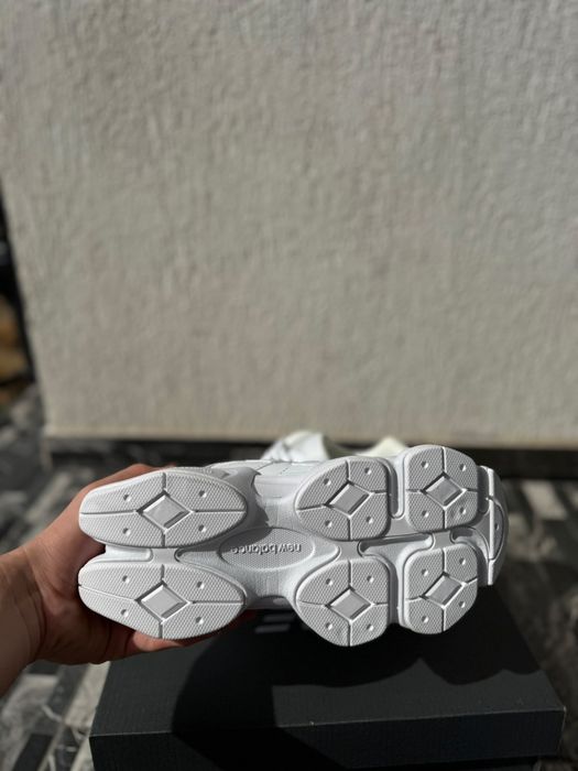 New balance 9060 38 alb marimea 38 - Nb 9060 triple white 38