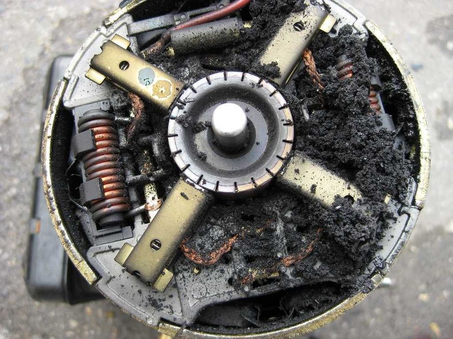 Ремонт на хидравлична помпа за Citroen Ситроен C5 C6 Hydractive 1г гар