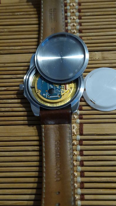 Ceas barbati HAMILTON Khaki quartz,original,stare foarte buna