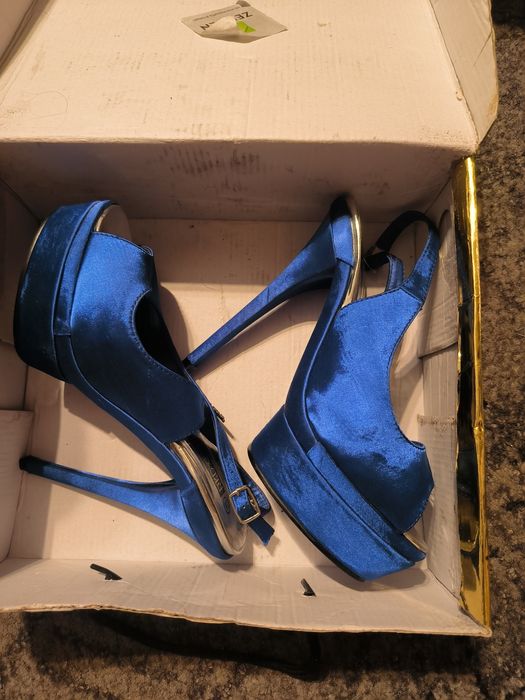 Pantofi damă stare bună