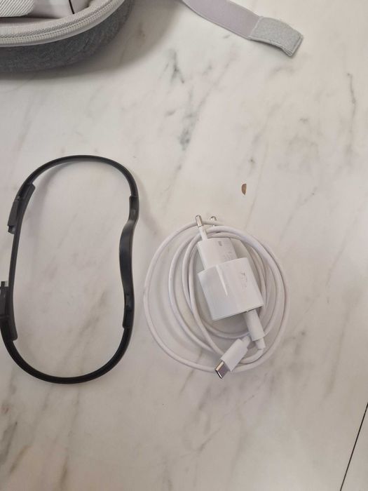 VR очила meta quest 3C с аксесоари