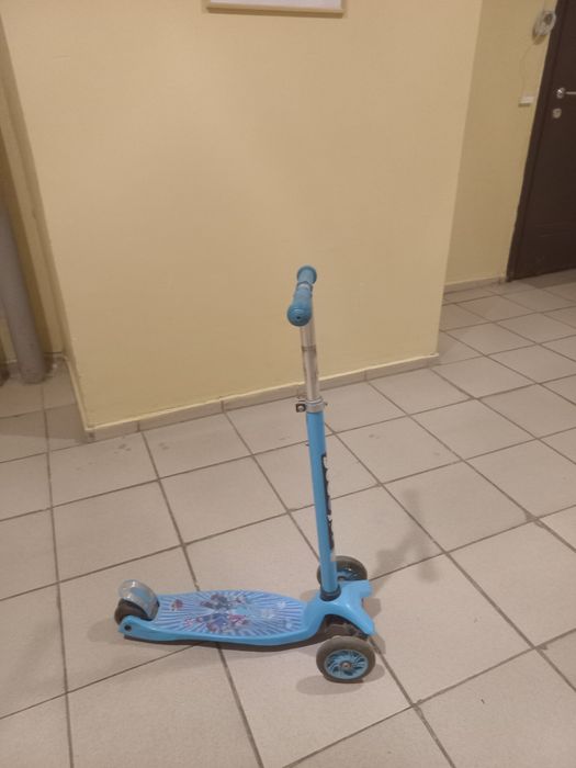 Продам самокат. Продам самокат.