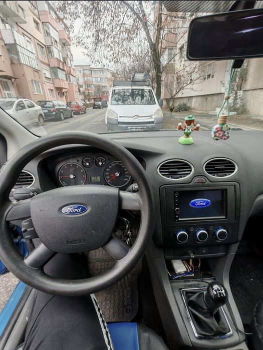 Ford Focus 2005 1.6 benzină