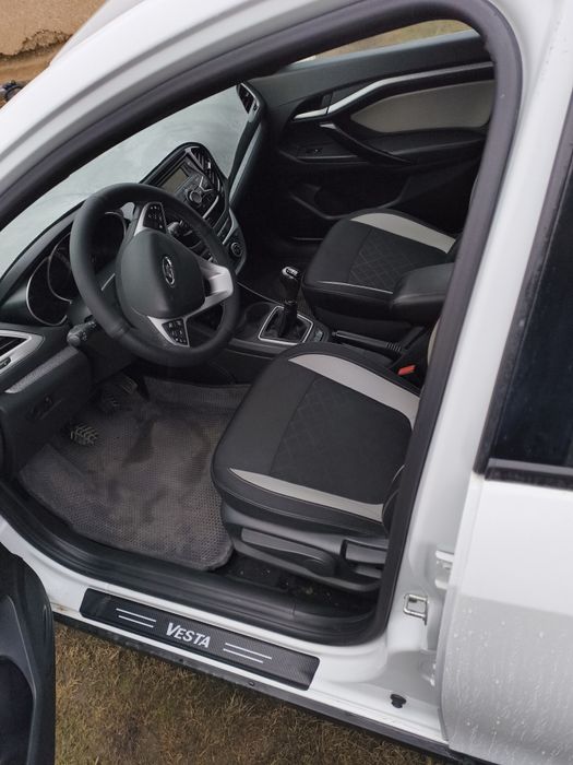 Lada vesta sw cross 2019
