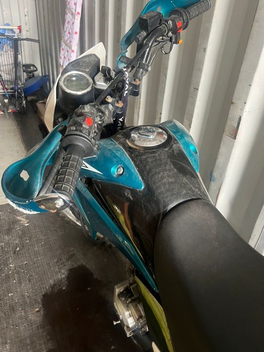 Мотоцикл эндуро