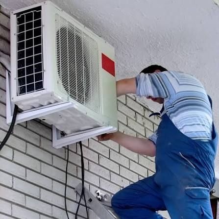 Montaj aer conditionat la domiciliul clientulului