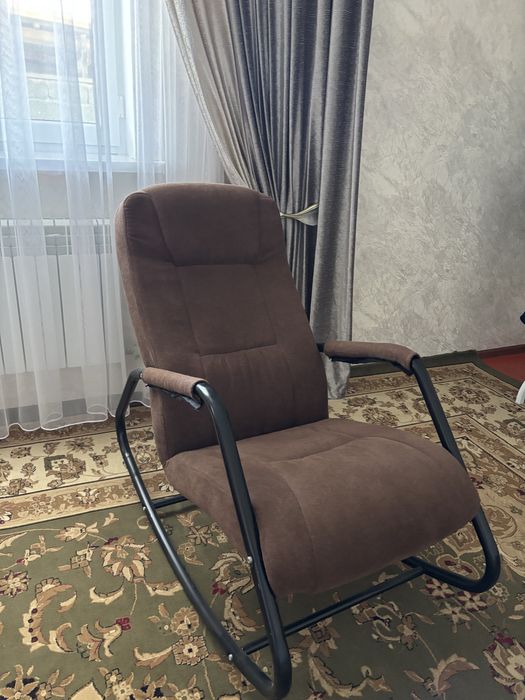 продам кресло-качалку