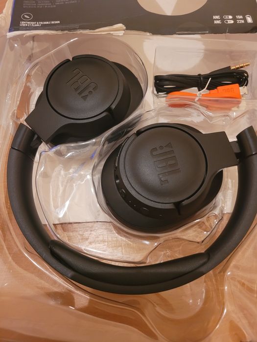 Наушники  JBL беспроводной