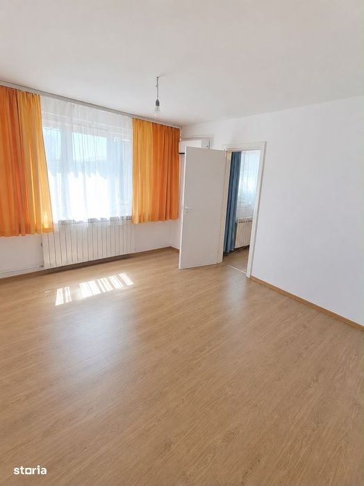 2 camere, 40 mp, etaj 4, Piata Doina