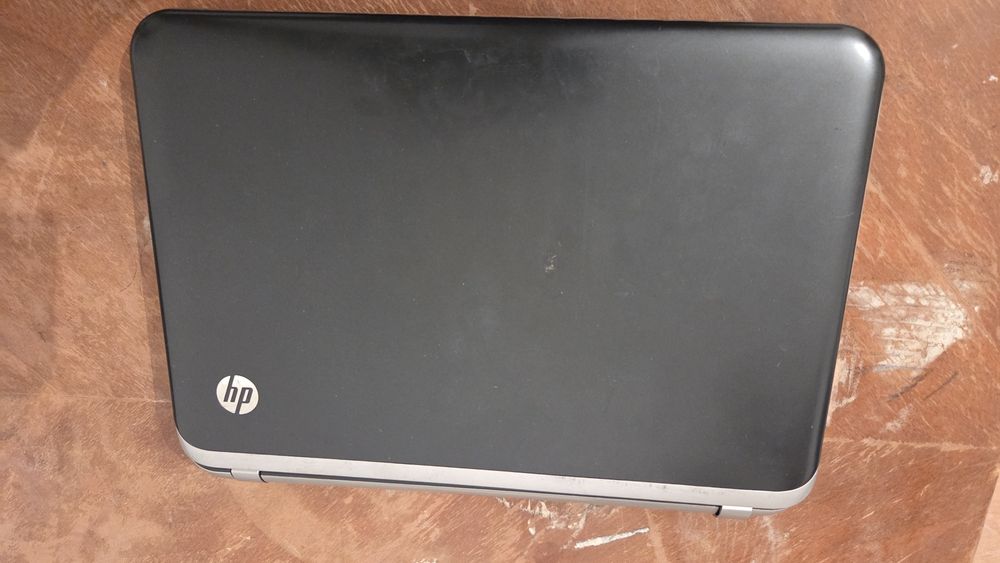 Срочно продаётся нетбук Hp