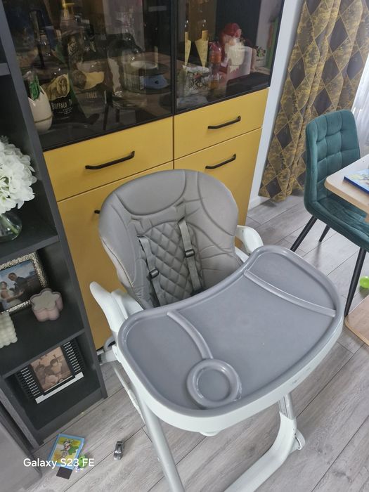 Scaun de masa bebe Krausman
