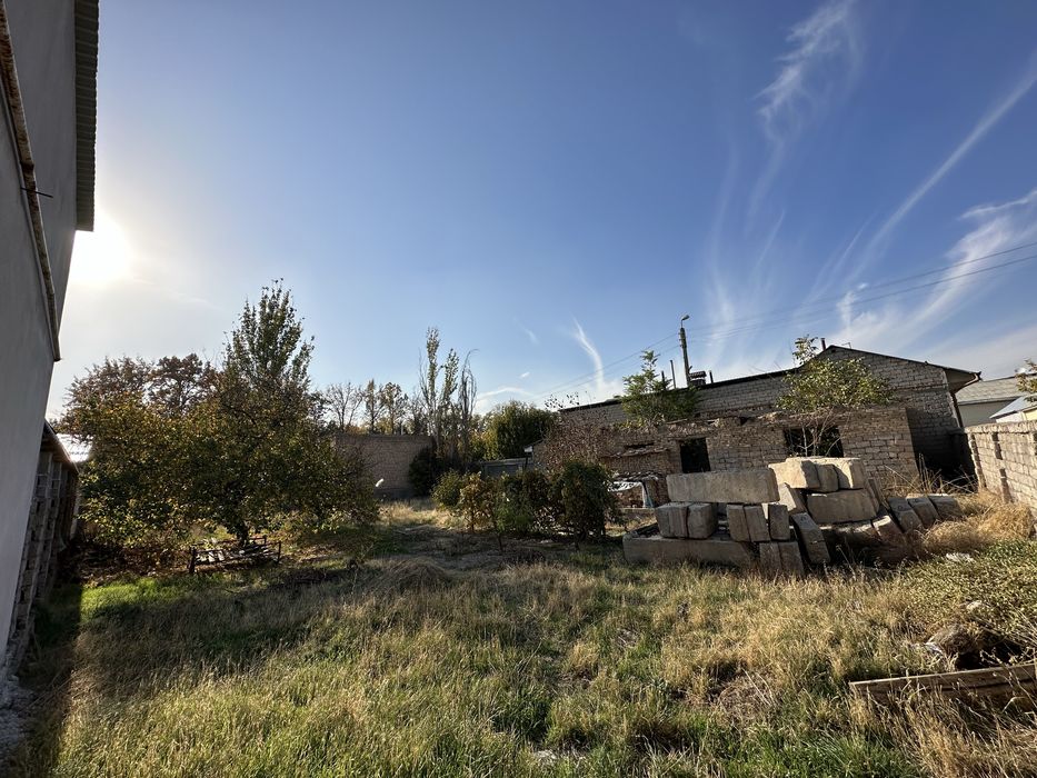 Ер майдони сотилади