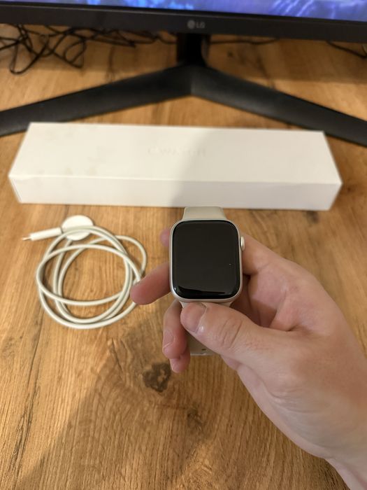 Apple watch series 7