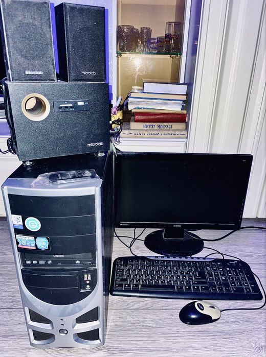 Продам стационарный компьютер в комлекте б/у.