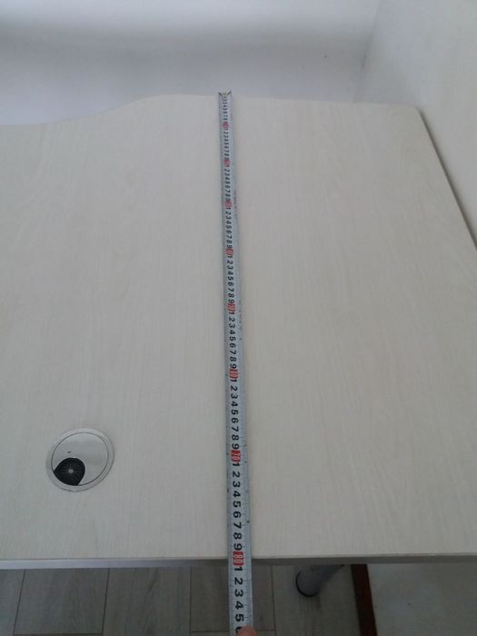 Продаётся офисный стол новый