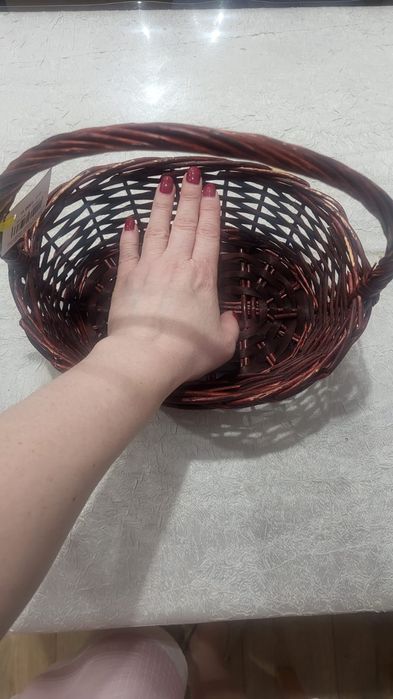 Продам  новую корзину